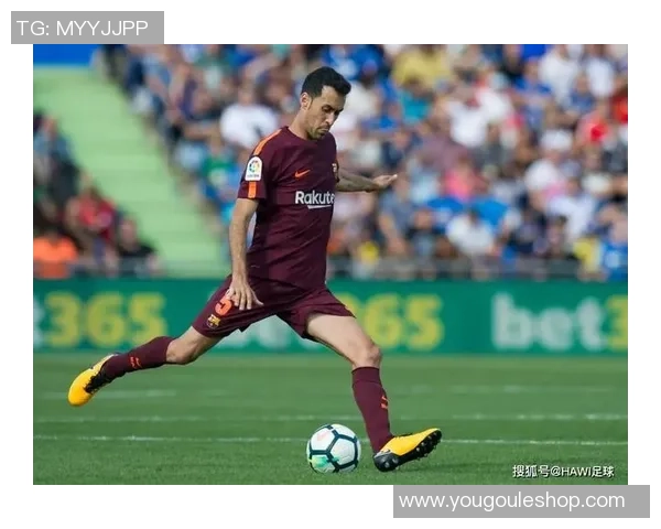 探讨足球明星中谁的长传技术最为出色与精准 探讨足球明星中谁的长传技术最为出色与精准