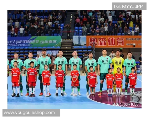 足球明星赴朝鲜展现友谊与体育精神引发全球关注与热议 足球明星赴朝鲜展现友谊与体育精神引发全球关注与热议