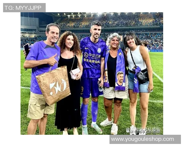 足球明星视频彩铃带你领略球场风采与激情瞬间尽享足球魅力与明星互动体验